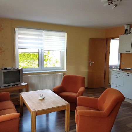 Monteurwohnungen Goeb - Nicht Fuer Urlaubsgaeste Geisa Exteriér fotografie